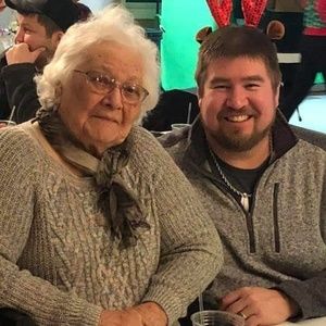 Meet your Posher, Wesley